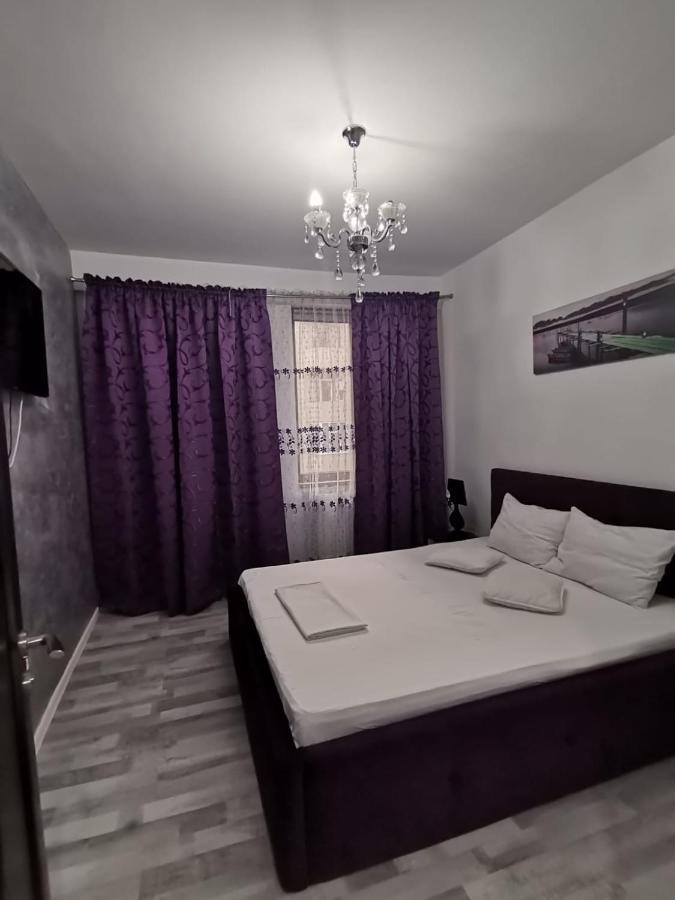 B&P Apartments Mamaia Nord 5 ナボダリ エクステリア 写真