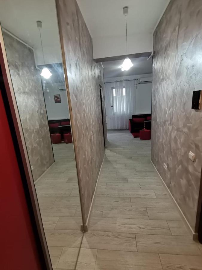 B&P Apartments Mamaia Nord 5 ナボダリ エクステリア 写真