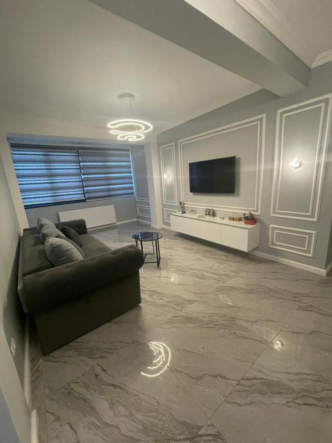 B&P Apartments Mamaia Nord 5 ナボダリ エクステリア 写真