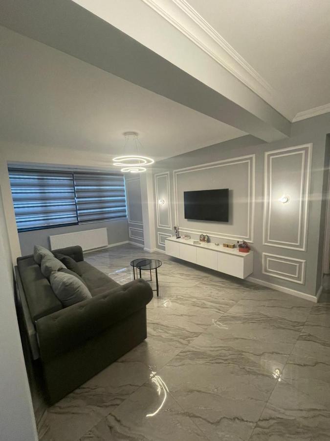 B&P Apartments Mamaia Nord 5 ナボダリ エクステリア 写真