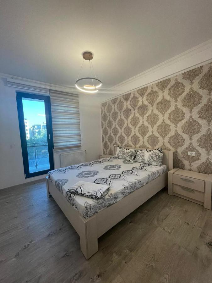 B&P Apartments Mamaia Nord 5 ナボダリ エクステリア 写真